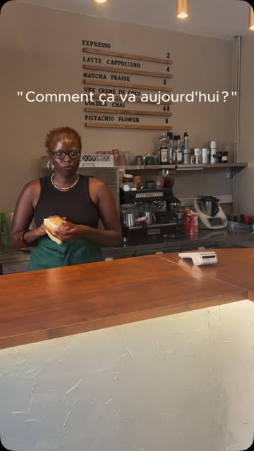 Salle chaleureuse de Blossom Coffee & Brunch à Toulouse.